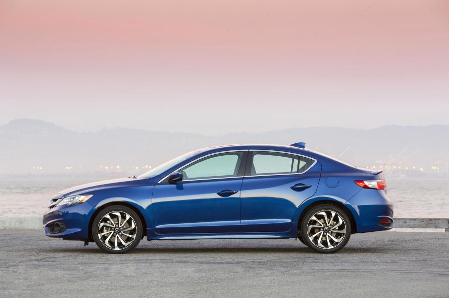  Acura ILX A-Spec (DE) 2015 года  (фото 20 из 42)